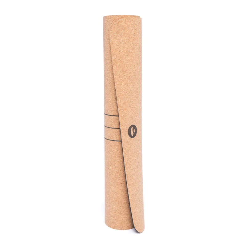 632cd_yoga_yogamatte_bodhi_phoenix_kork_stehend.jpg