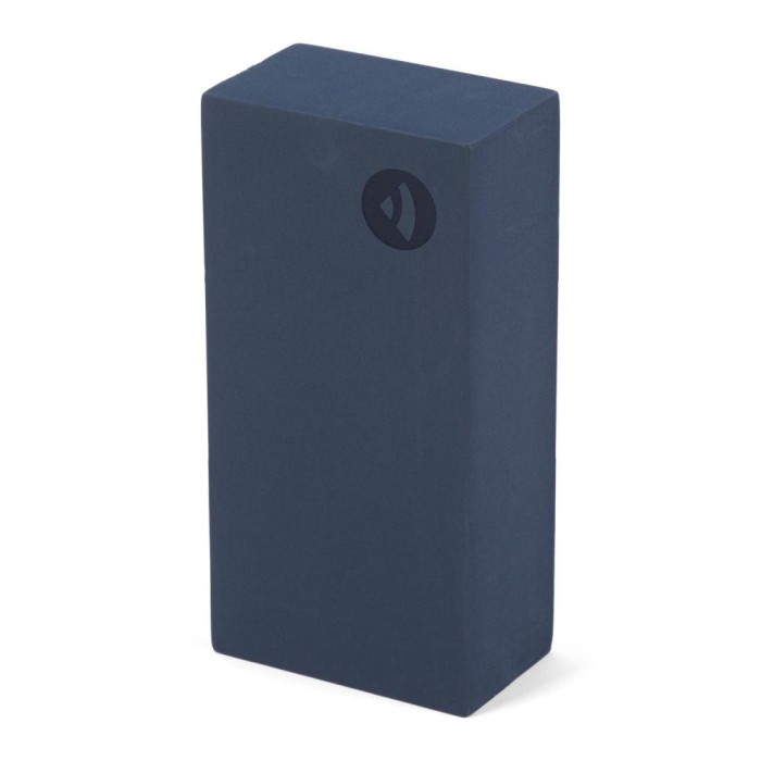 930db-yoga-block-bodhi-midnightblue-stehend.jpg