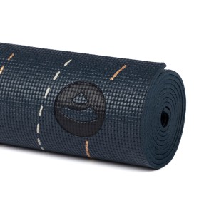 896dbmo_leela_collection_yogamatte_bodhi_midnight_gerollt.jpg