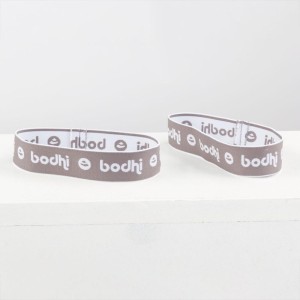 ghrish_bodhi_gummiband_podest.jpg